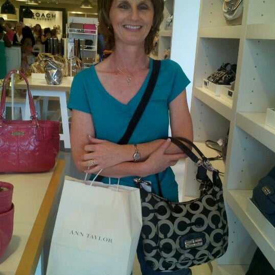 jeffersonville coach outlet store