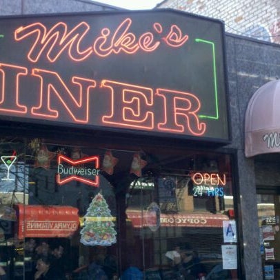 Photo taken at Mike&#39;s Diner by Tinkerella66 T. on 1/7/2012