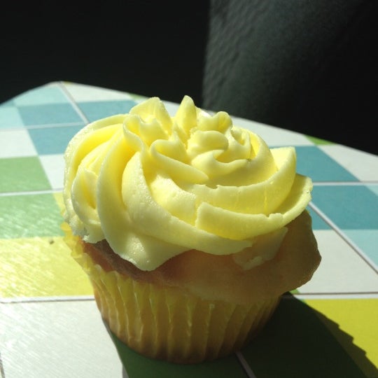 Confetti's a Cupcake Café Denton, TX