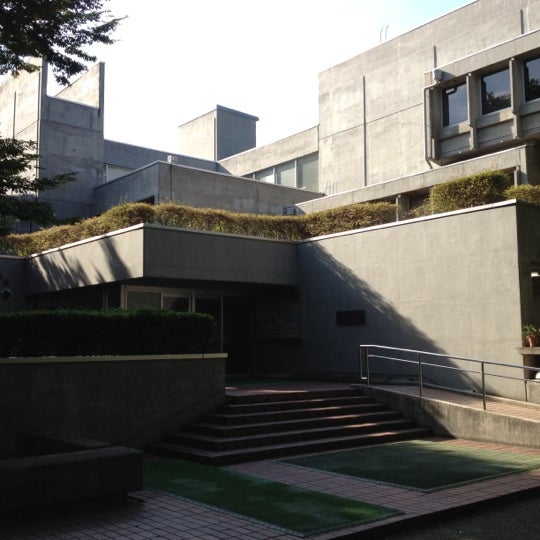 Photos At 芝浦工業大学 大宮図書館 College Library
