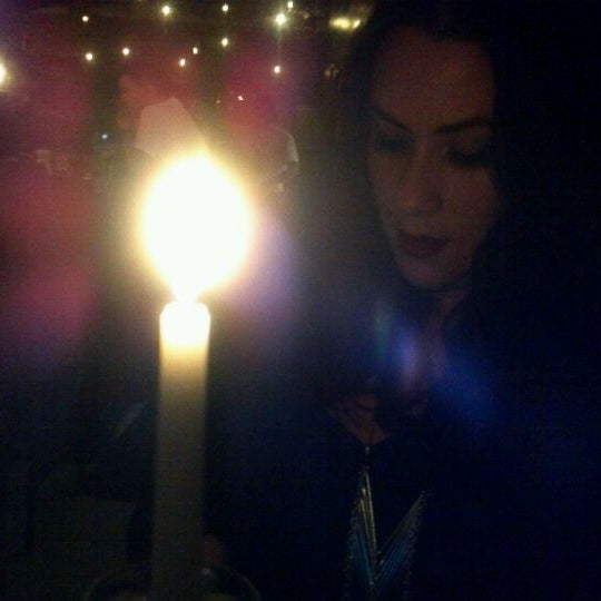 1/17/2012 tarihinde Michelle M.ziyaretçi tarafından Folklore Argentine Grill'de çekilen fotoğraf