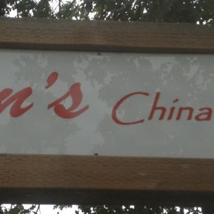 Foto tirada no(a) Yan&#39;s China Bistro &amp; Bar por Randy C. em 9/5/2012
