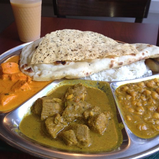 6/29/2012 tarihinde Paul T.ziyaretçi tarafından Thali Cuisine Indienne'de çekilen fotoğraf