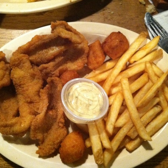 Top O' the River Seafood Restaurant in Guntersville