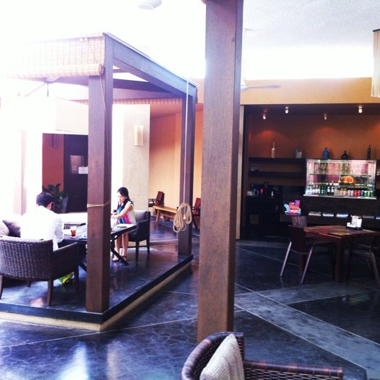 6/11/2012にTomMiがFillings a PARESA cafeで撮った写真