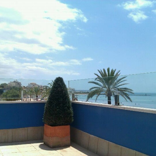 Photo taken at Hotel UR Azul Playa by Roxana R. on 7/15/2012