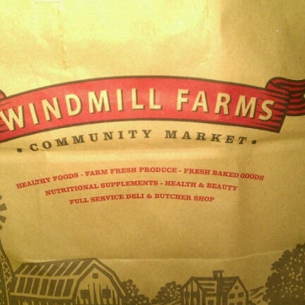 6/25/2012にJamie Shae R.がWindmill Farmsで撮った写真