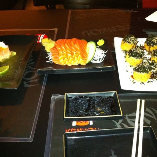 Foto scattata a Kenkou Sushi House da Felipe B. il 8/17/2011