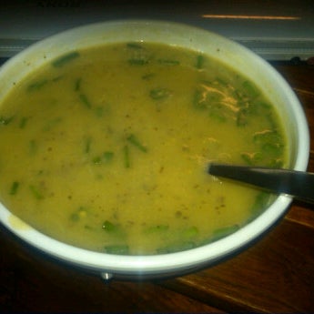 รูปภาพถ่ายที่ Soup Freaks โดย Gab b. เมื่อ 3/17/2012