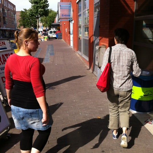 8/27/2012 tarihinde Tim T.ziyaretçi tarafından Stadhuis Lelystad'de çekilen fotoğraf