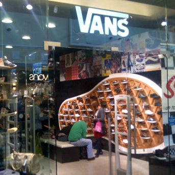 vans meadowhall