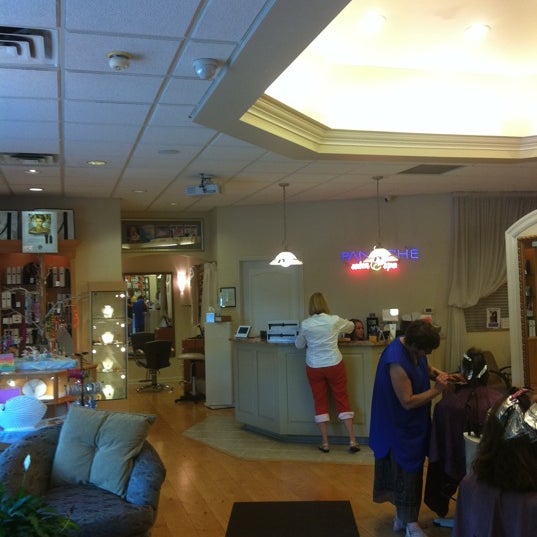 7/28/2011 tarihinde Jim F.ziyaretçi tarafından Panache Salon and Spa'de çekilen fotoğraf