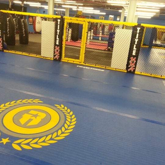 Снимок сделан в Roufusport MMA Academy пользователем Zak B. 8/15/2012