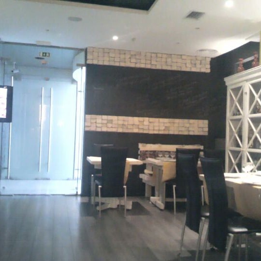 6/15/2012にLeonardo C.がRestaurante Stanislavで撮った写真