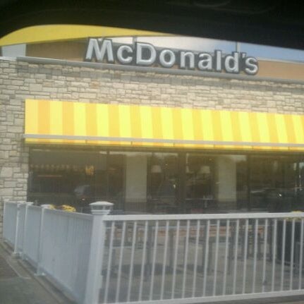 Photos at McDonald's - 9 tips