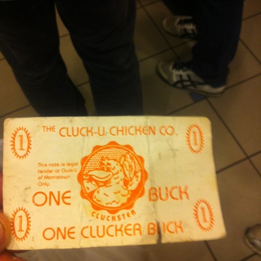 Foto tirada no(a) Cluck U Chicken por Nick S. em 3/25/2012