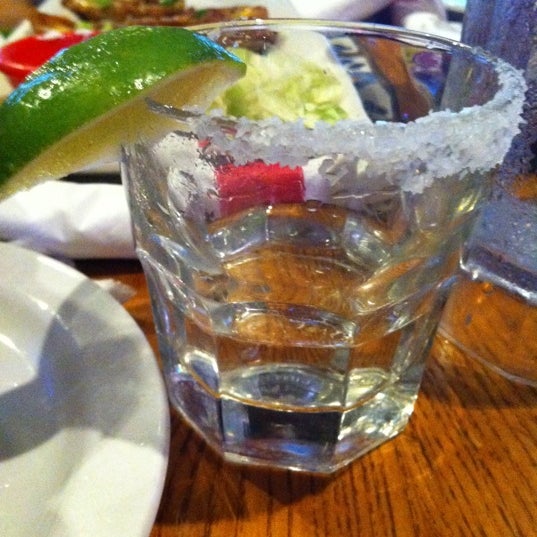 Photo taken at Chili&#39;s Grill &amp; Bar by Laura R. on 7/16/2011
