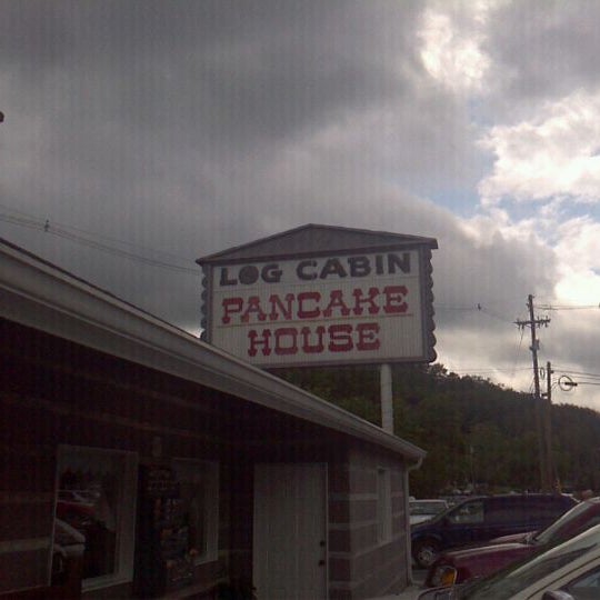 Log Cabin Pancake House Now Closed Breakfast Spot In Pigeon Forge