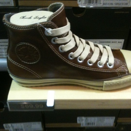 converse outlet sparks