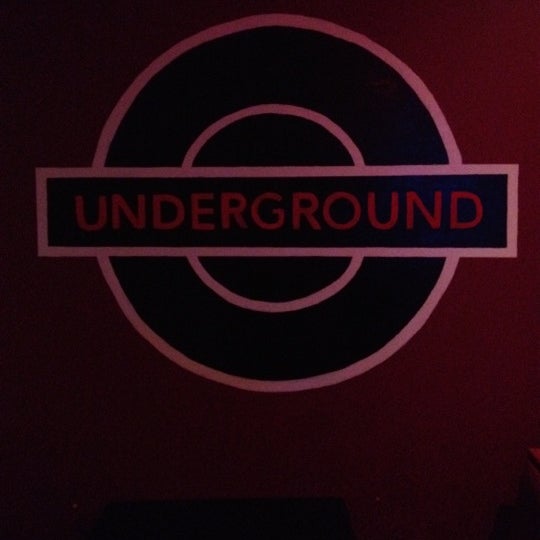 6/17/2012 tarihinde Ira H.ziyaretçi tarafından The Underground'de çekilen fotoğraf