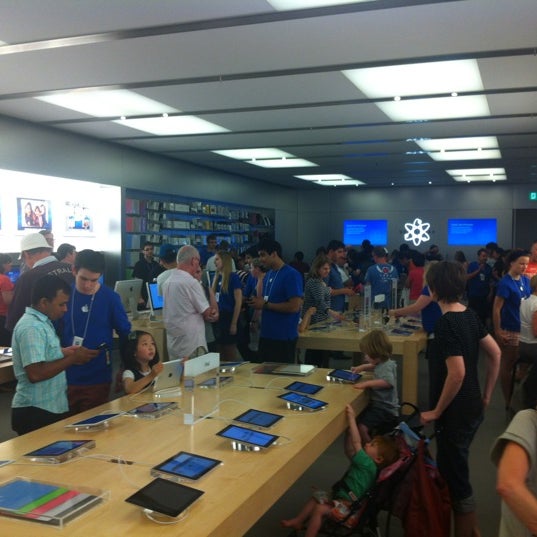 Photos at Apple Chatswood Chase 33 tips