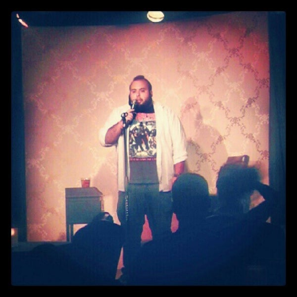 Photo taken at Stand Up Scottsdale by Cristopher on 7/12/2012