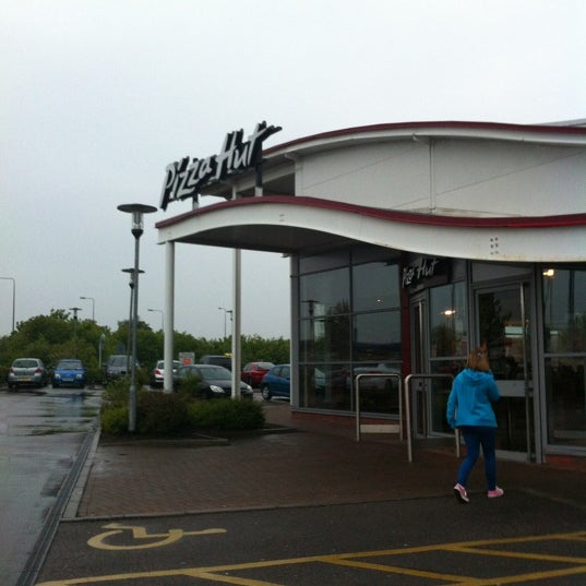 Pizza Hut (Now Closed) Pizzeria in Fenton