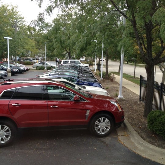 Motor Werks Cadillac of Barrington Barrington에서 자동차 대리점일