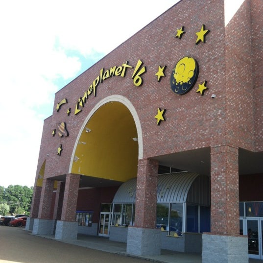 Cineplanet 16 Atoka Tn