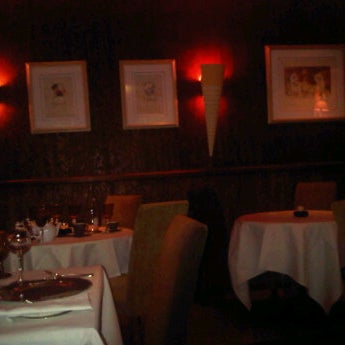 Das Foto wurde bei Le Mesclun Restaurant von Yuriy K. am 3/10/2012 aufgenommen