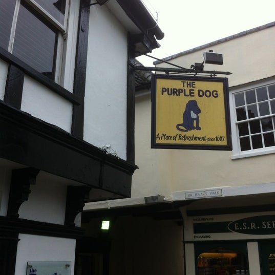 Foto diambil di The Purple Dog oleh Remco T. pada 7/14/2012