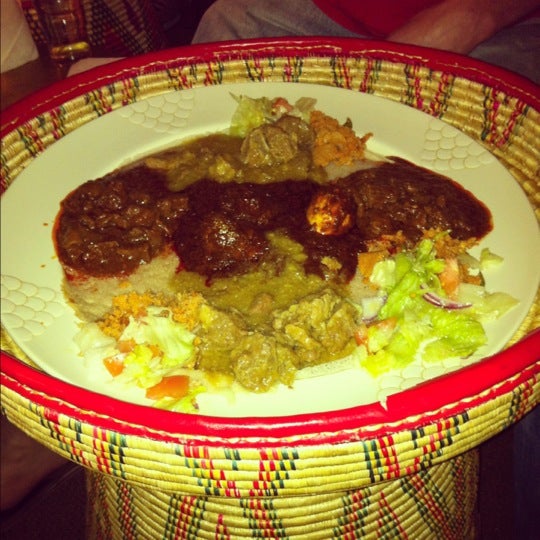 Foto diambil di Messob Ethiopian Restaurant oleh Ben K. pada 4/21/2012