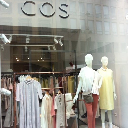 Магазин Одежды Cos
