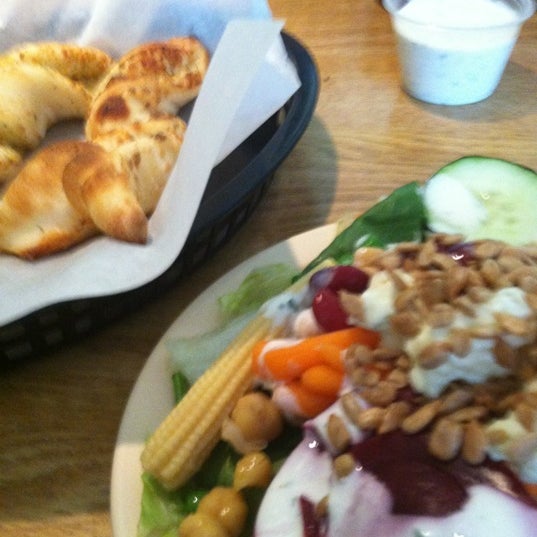 Round Table Pizza 6 tips from 117 visitors