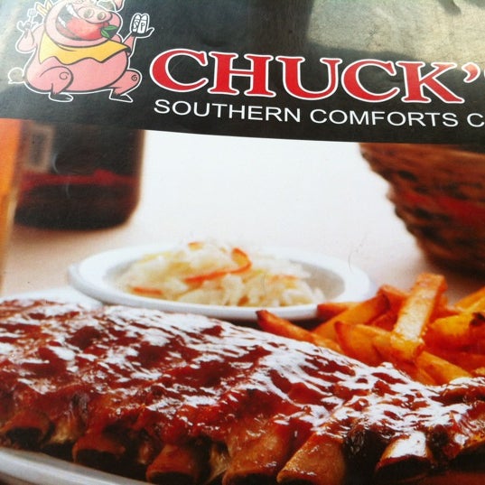 Снимок сделан в Chuck&#39;s Southern Comforts Cafe пользователем Chuck A. 5/26/2012