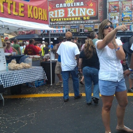 Photo taken at Twin City Ribfest by Wes H. on 6/9/2012