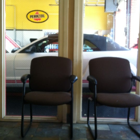 Kwik Kar Lube & Tune Automotive Repair Shop in Grapevine