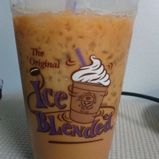 Photo taken at The Coffee Bean &amp; Tea Leaf by Ed A. on 3/1/2012
