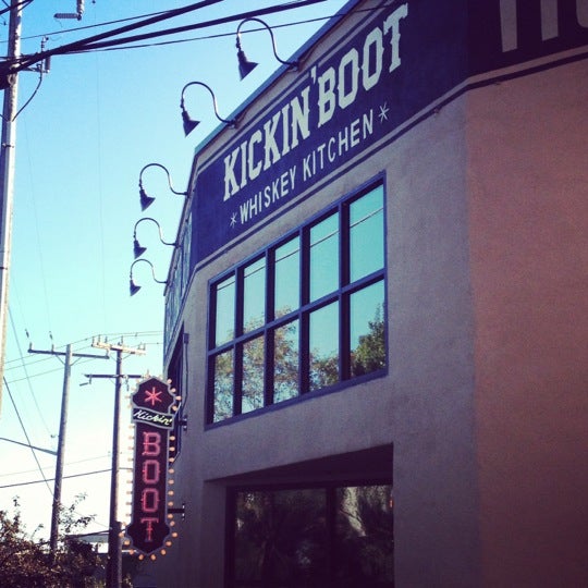 Photo taken at Kickin&#39; Boot Whiskey Kitchen by Amne H. on 8/17/2012