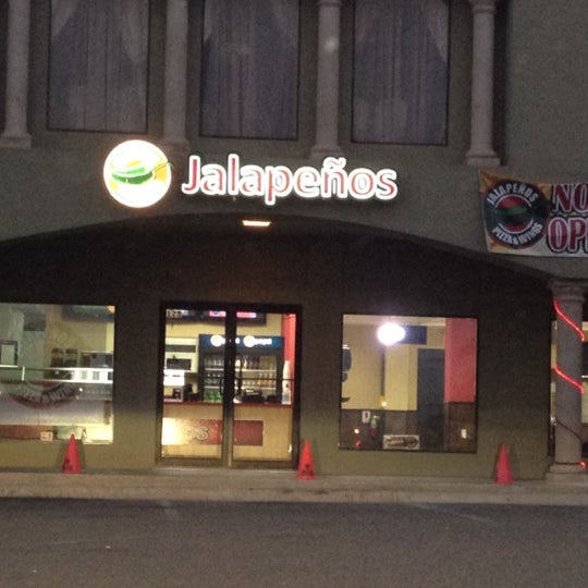 Jalapenos Pizza and Wings San Isidro Laredo, TX