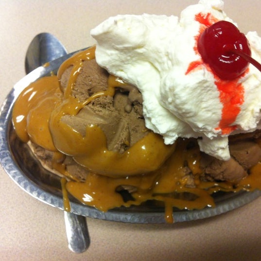 Photo taken at Egger&#39;s Ice Cream Parlor by Ara R. on 3/26/2012