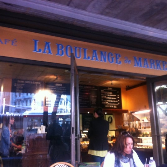 5/31/2012 tarihinde Rob G.ziyaretçi tarafından La Boulange de Market'de çekilen fotoğraf