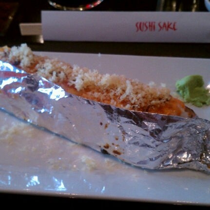 รูปภาพถ่ายที่ Sushi Sake North Miami Beach โดย Christina เมื่อ 7/4/2012