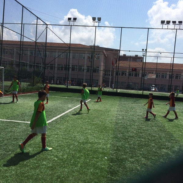 Photo taken at Etiler Galatasaray Futbol Okulu by Cemil Ş. on 9/7/2014