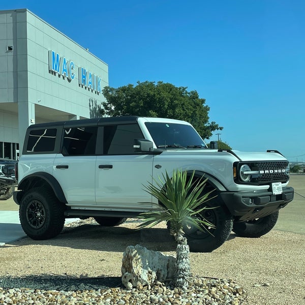 Mac Haik Ford Lincoln Car Dealership in