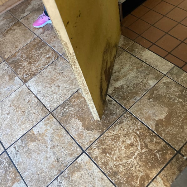 The Pantry East Rock 팁 40개