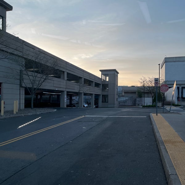 Photo taken at Connecticut Post Mall by Bianca B. on 4/19/2023
