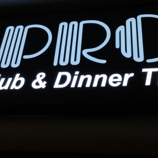 2/1/2015にJames D.がImprov Comedy Club &amp; Dinner Theatreで撮った写真