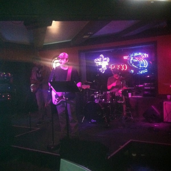 Foto tirada no(a) Bojangles Bar &amp; Eatery por Hayden M. em 1/3/2014