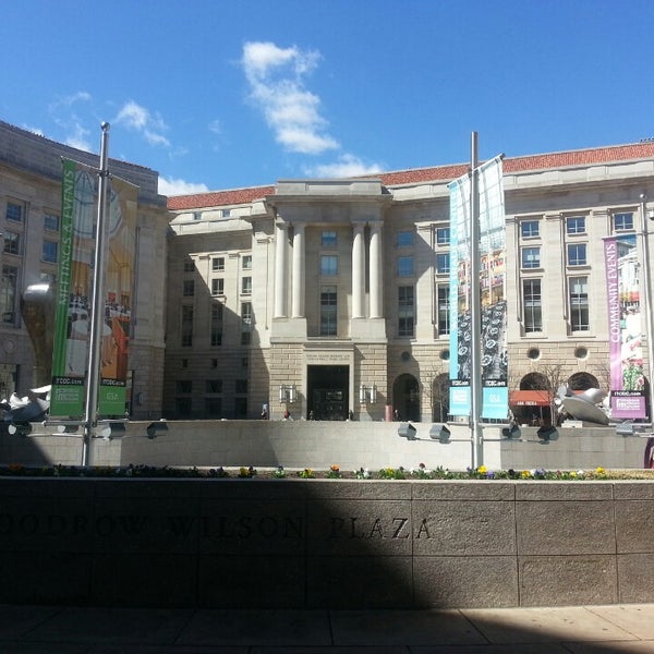 รูปภาพถ่ายที่ The Wilson Center โดย Mark P. เมื่อ 3/20/2013